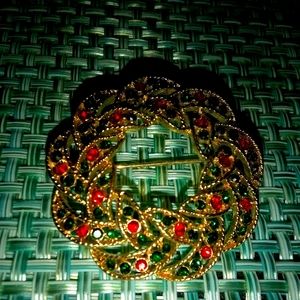 A red & green Gem Stone  Brouch